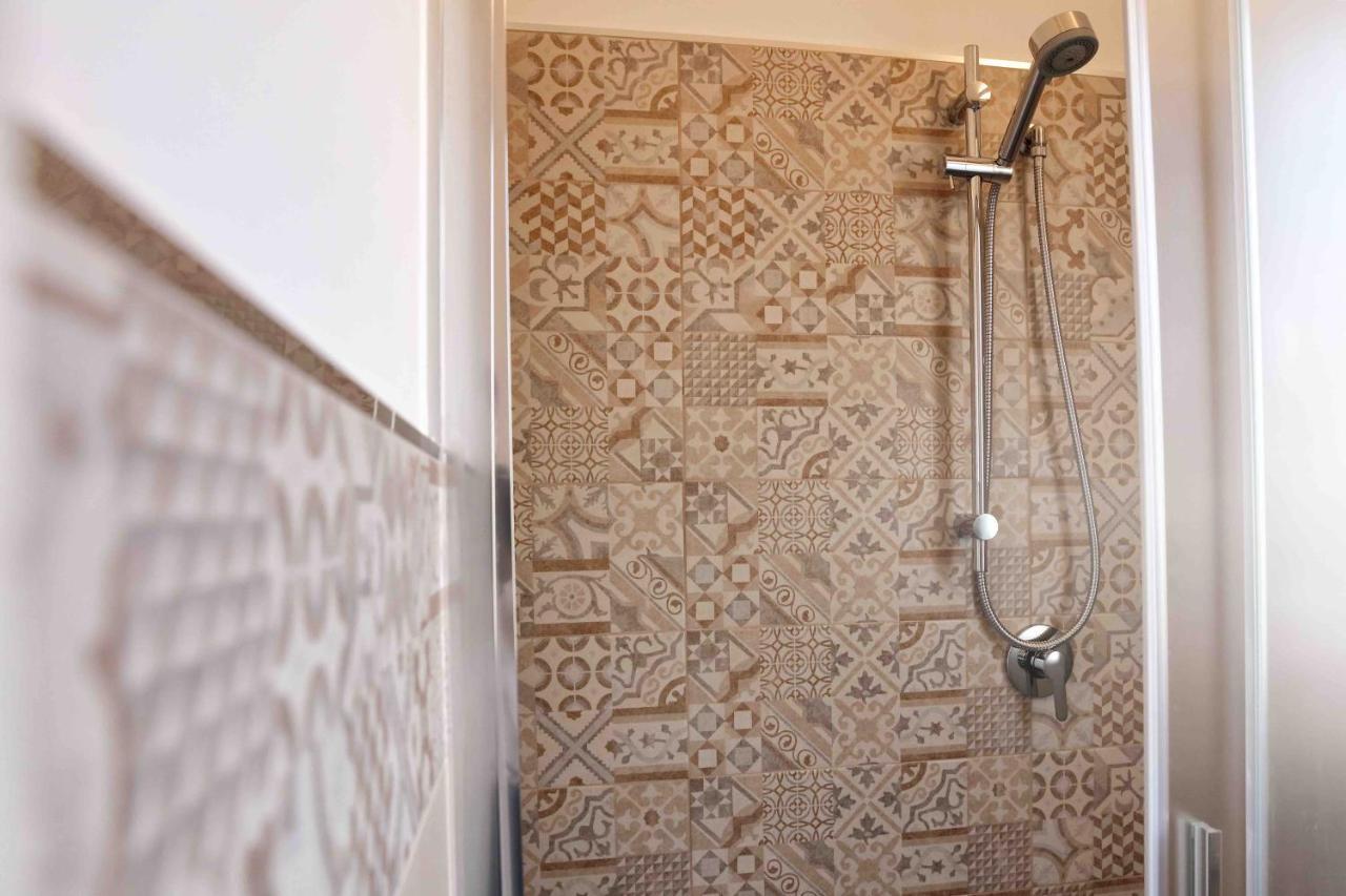 Madrice 66 Central Rooms Favignana Luaran gambar